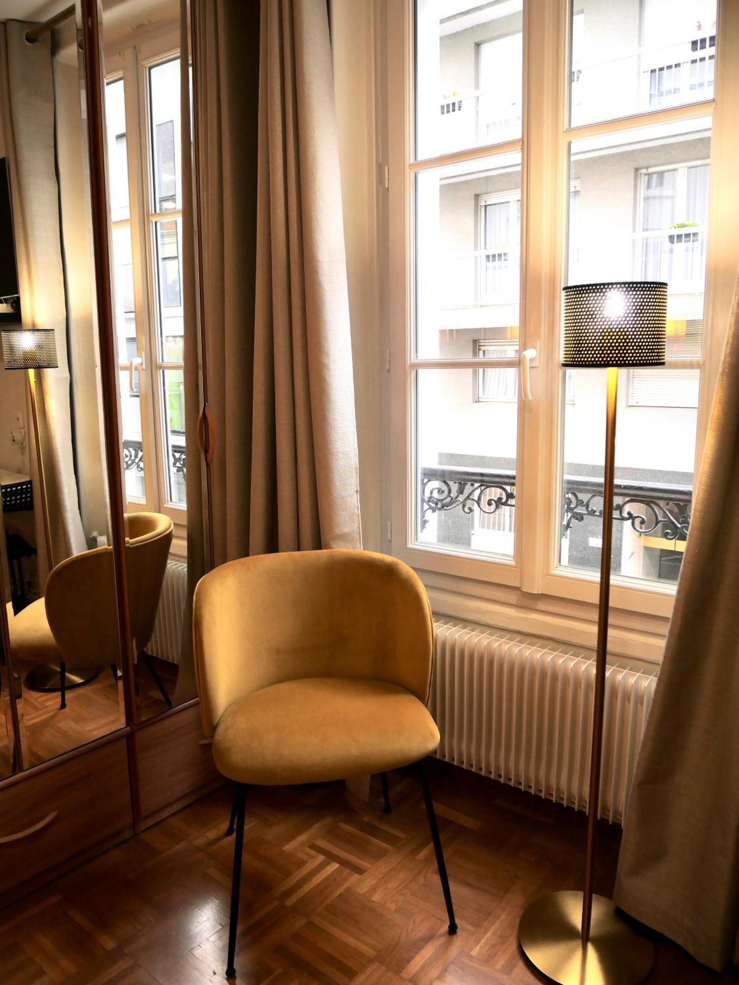 Joli Appartement A Cote De La Tour Eiffel, Javel Et De Paris Expo Exterior foto